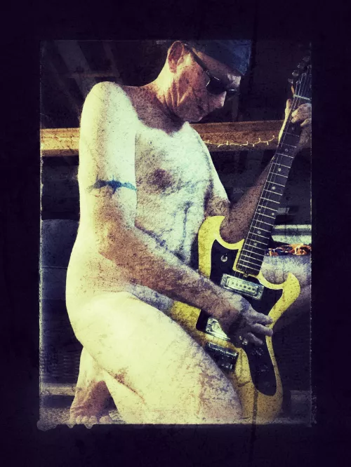 Rock On…🤟 by Prndl524