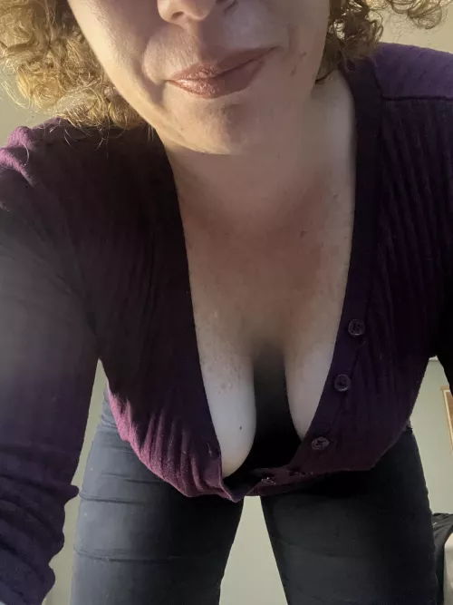 Sometimes they are so hard to contain by Unlimited_mango