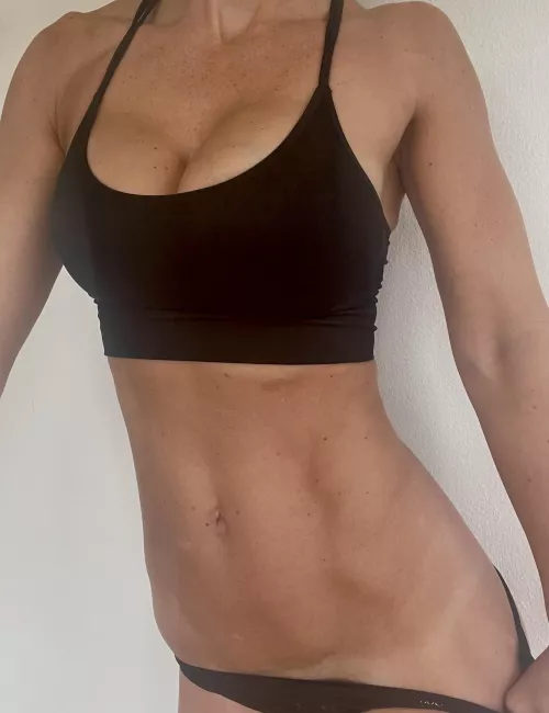 Always looking for a new gym partner… by German_mum__1989