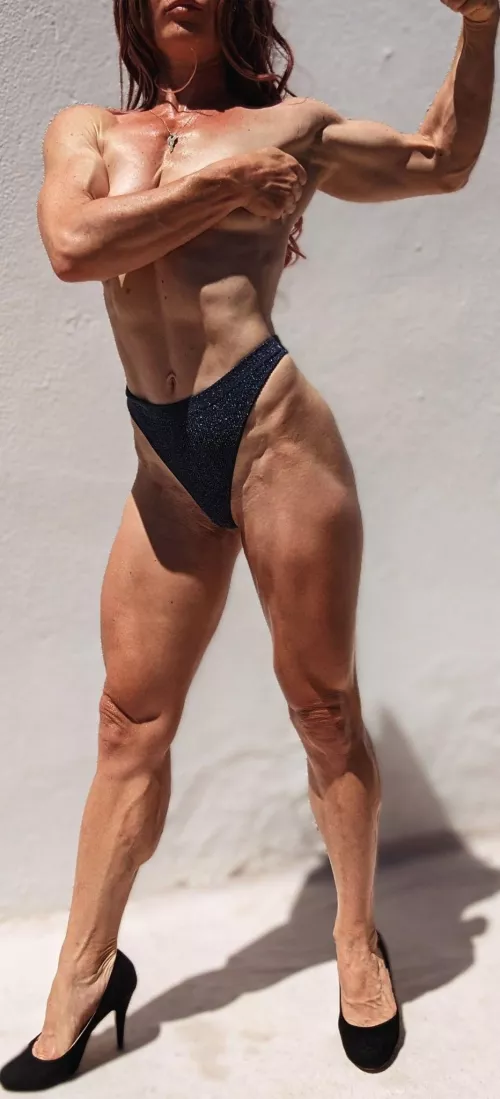 Athletic body & strong mindset (oc) by powerfulzoyaxxx