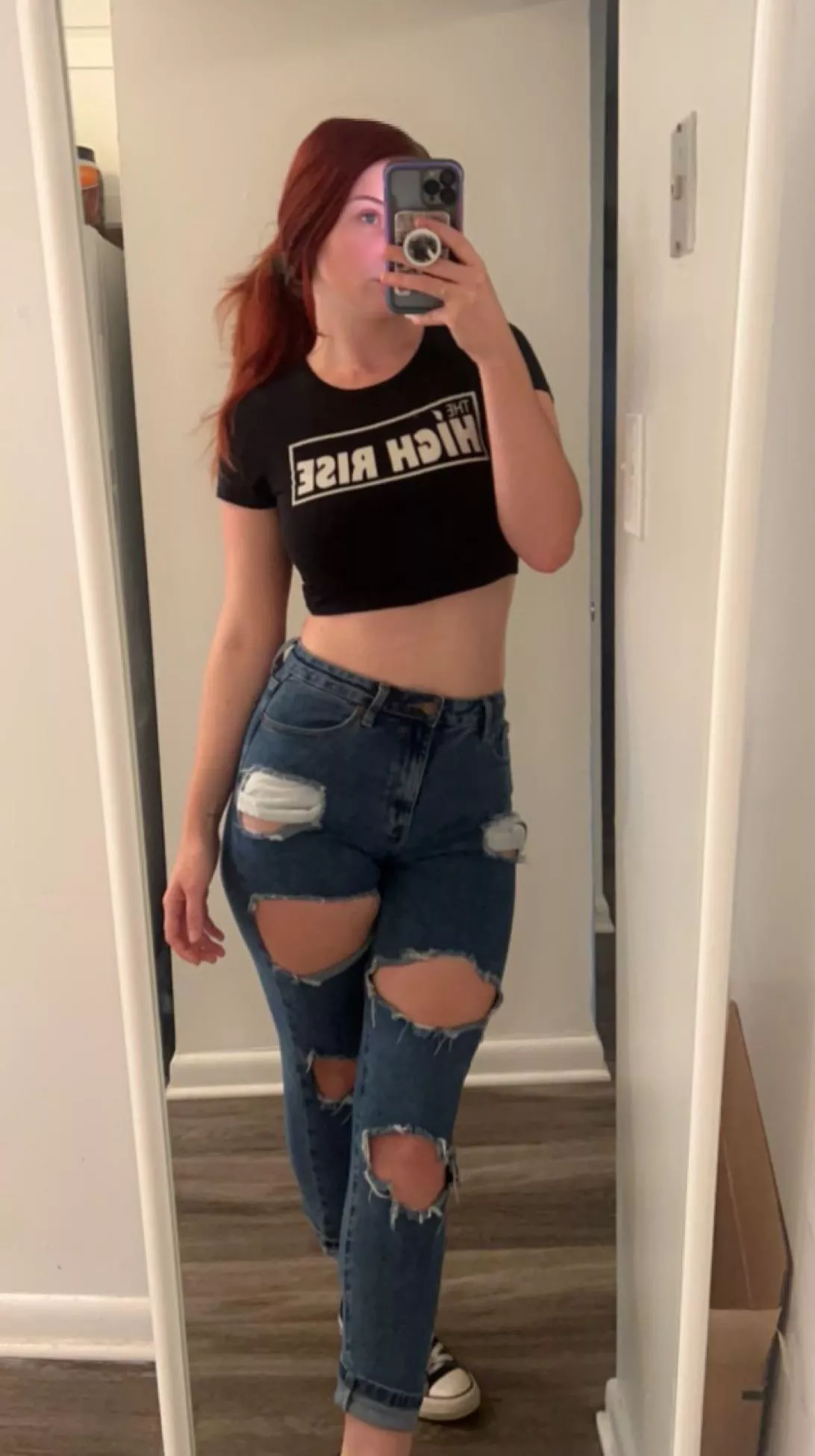 Can’t beat a good crop top🤭 posted by EscapeSweetReality