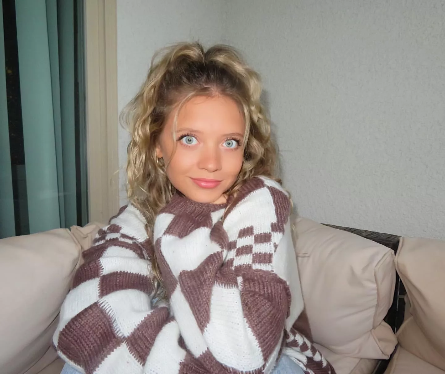 Deer in headlights posted by HonestRunner