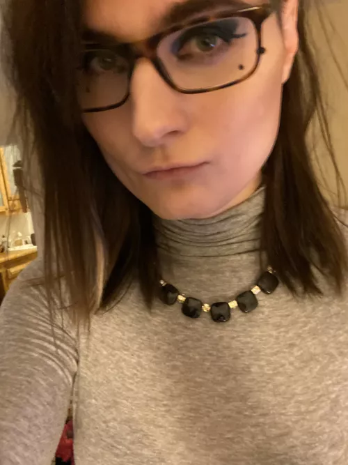 Does being a girl suit me? by AvaShade