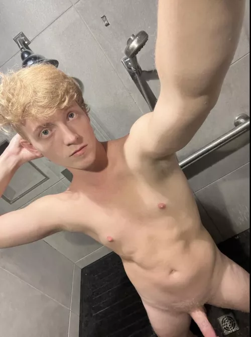 Howdy 🤠 by NakedSpaceBoy