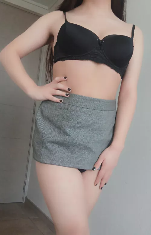 I love this skirt, is so comfy🖤 by TheJeffyWoods