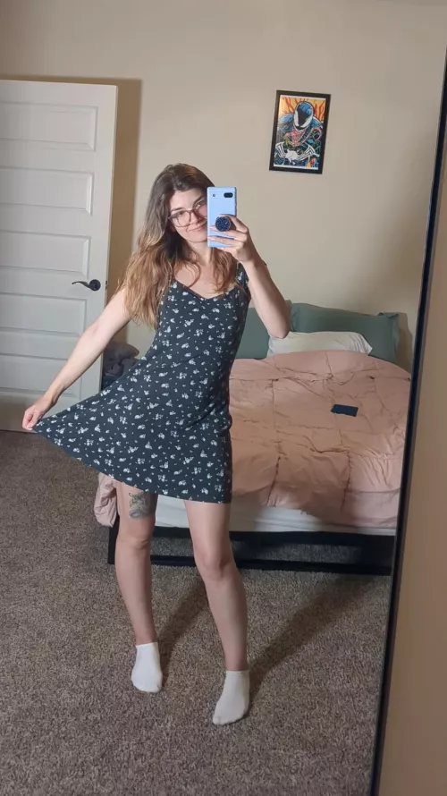 I love wearing sun dresses! They're the best. (F) by Cozysophie
