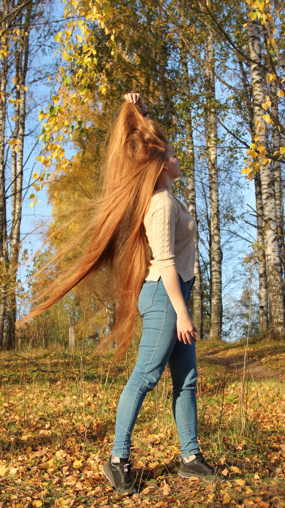 Like golden autumn🍂🥰 posted by nyata_longhair