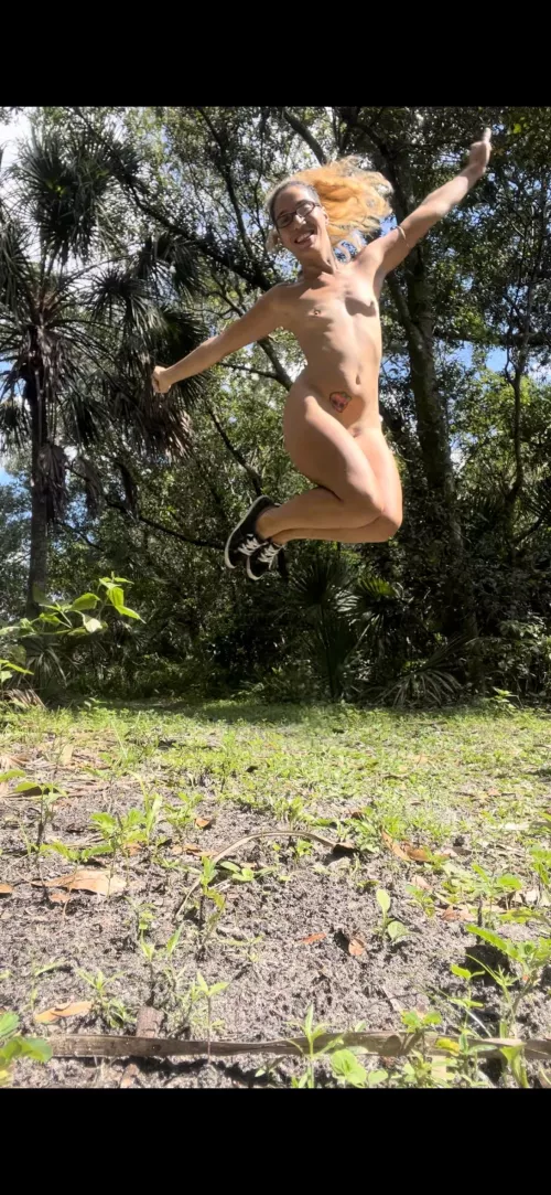 Naked hikes are the best by Mybestlife014