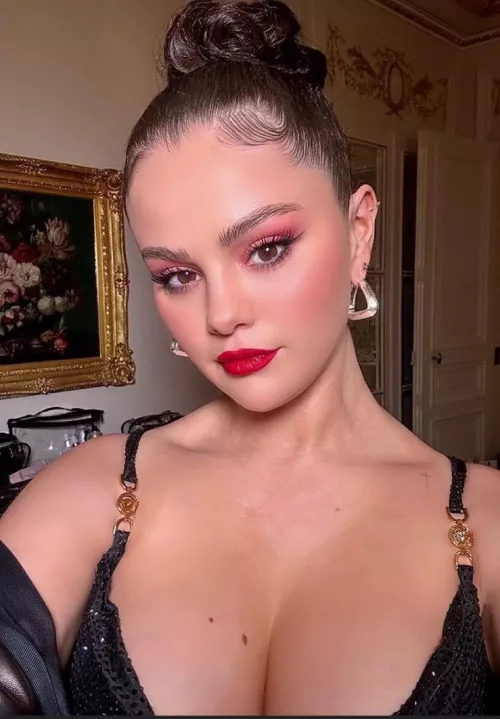 Please flood my DMs with pics of how hard Selena Gomez's big tits make your cocks! by clearbluedreams