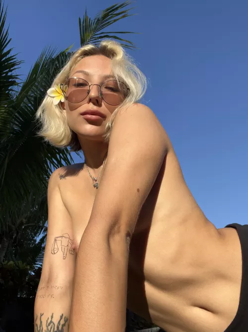 Sexier with my bra off by Langsynepop158