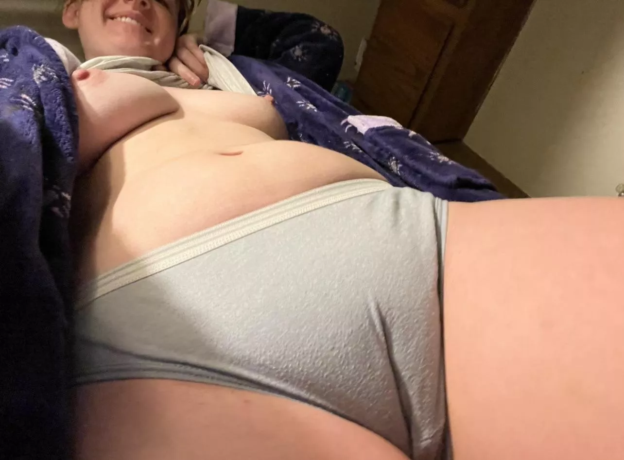 Undies camel toe [f] posted by adorablelilli