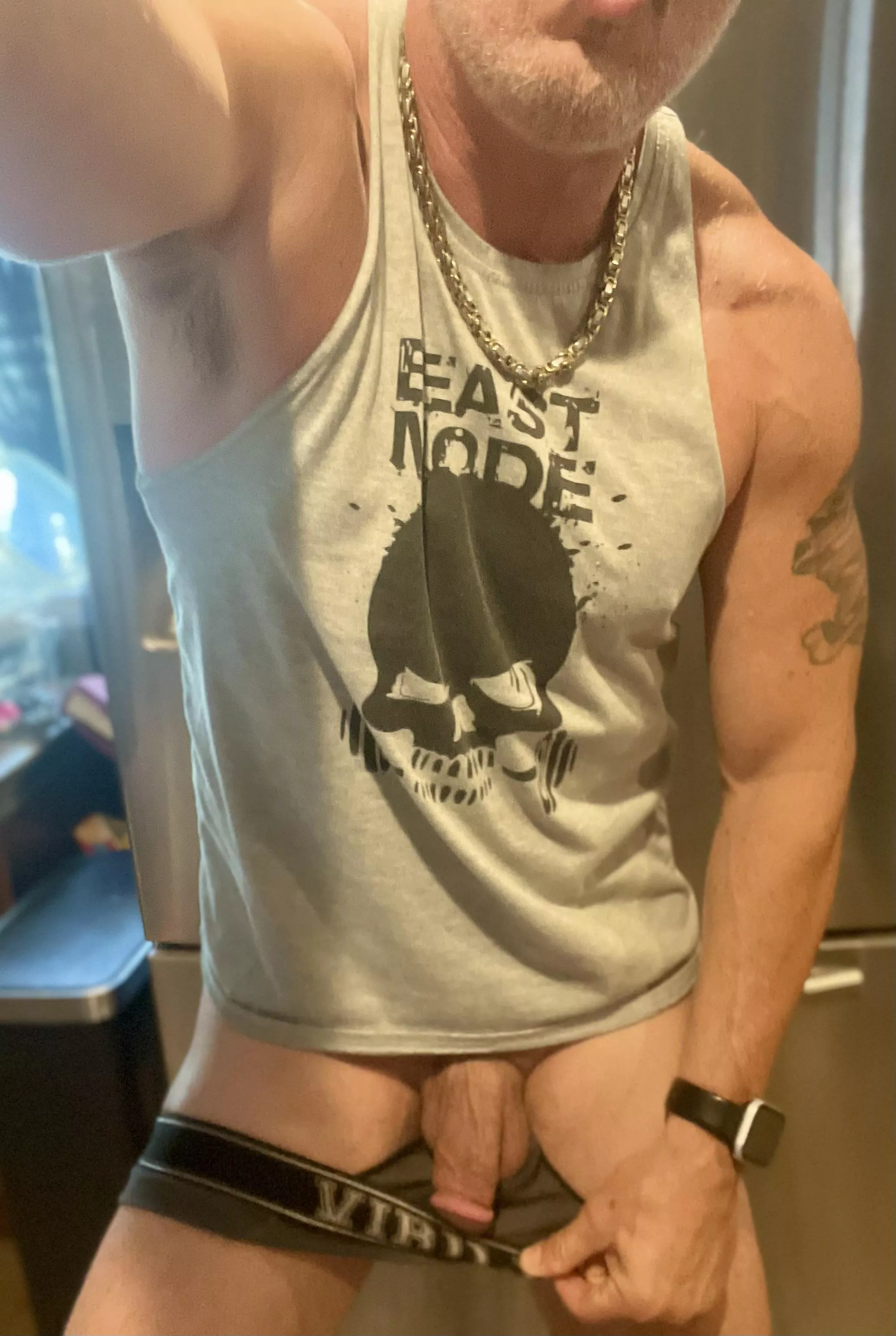 [53] do your dad’s friends ever flash you like this? posted by agedheat