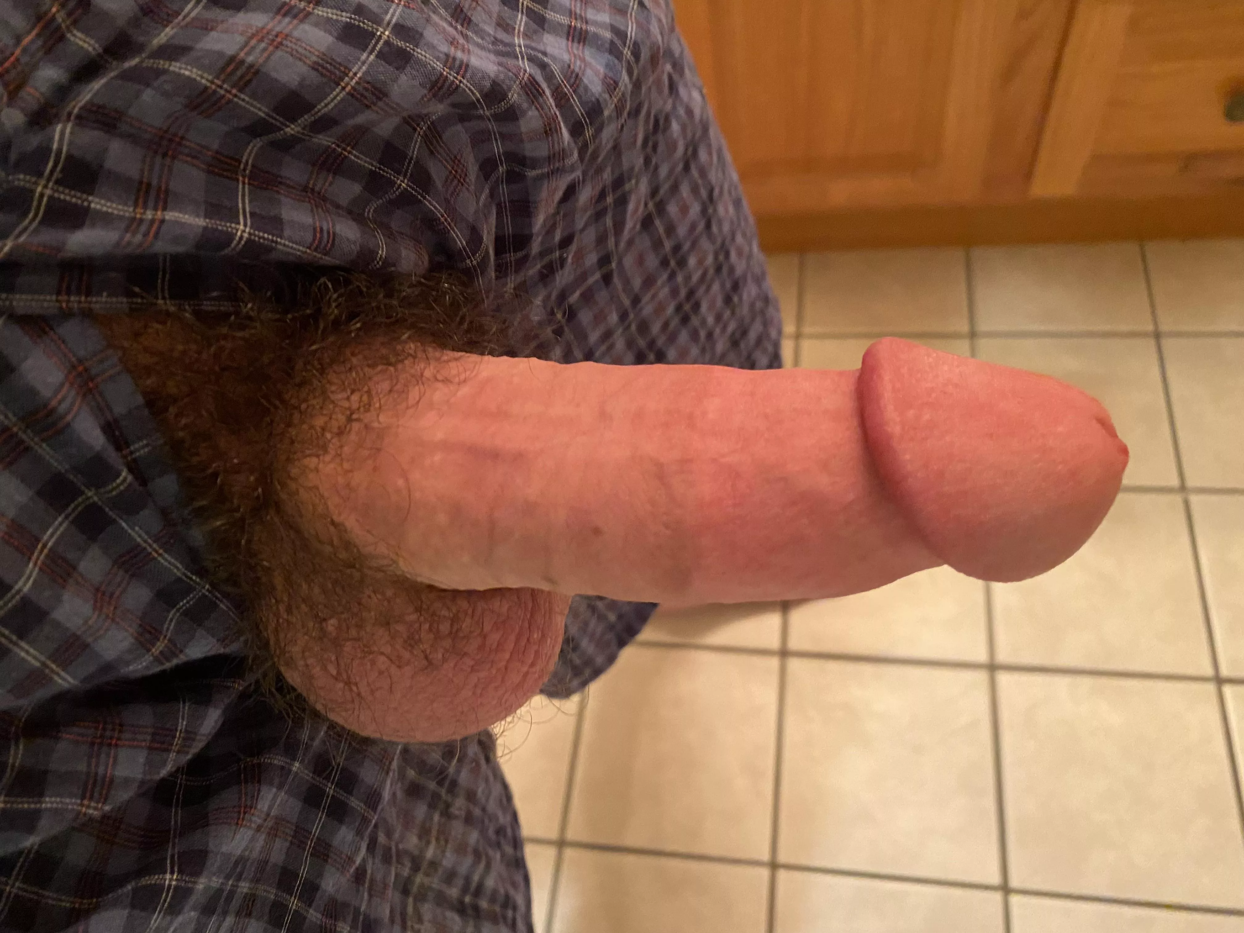 Any guys wanna suck my cock? Wife got it last night so you can still taste her on it 😏 (32) posted by Theduderino96