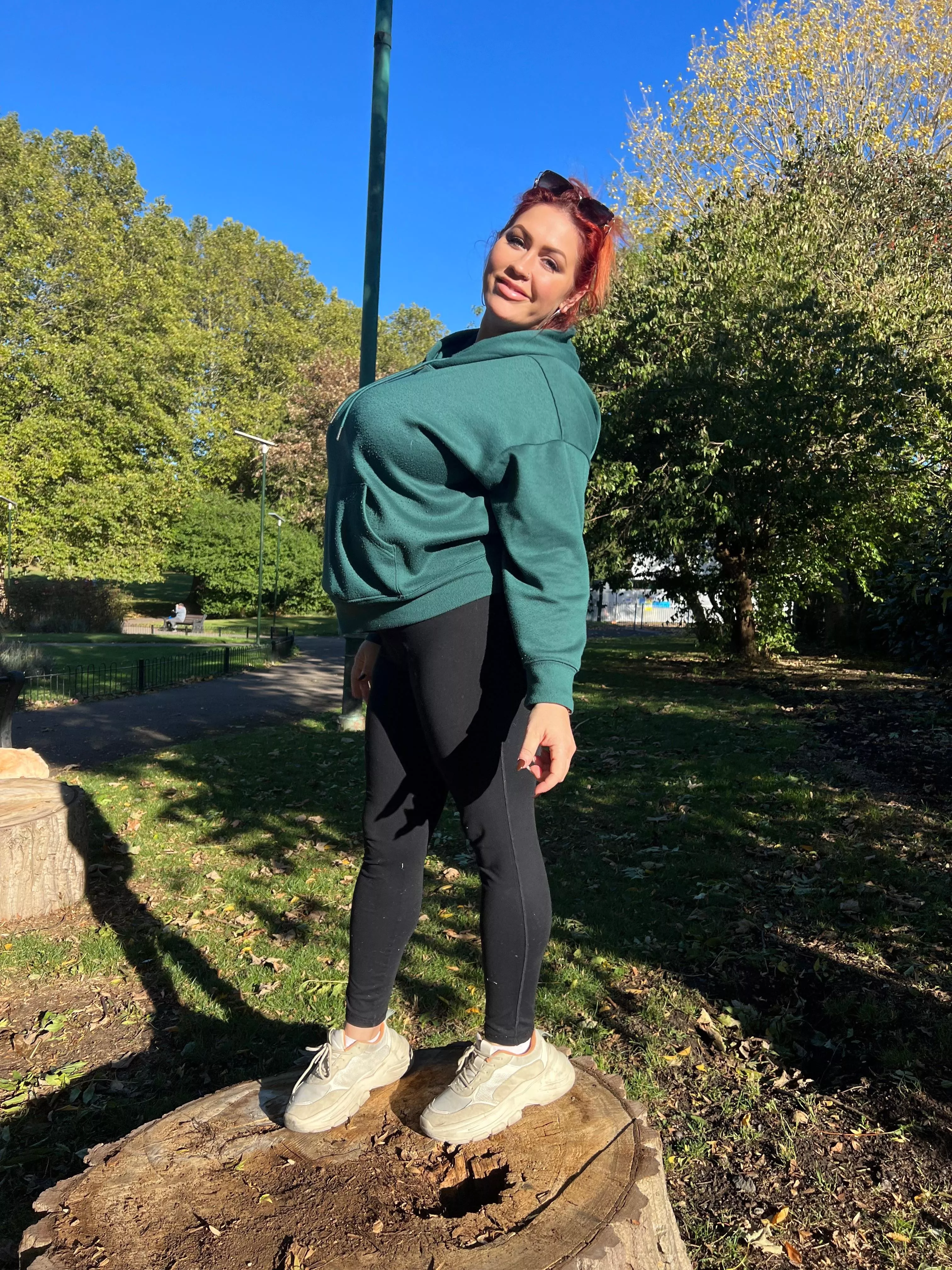 Autumn walks 🍂 What’s your favourite season? posted by Bustyvixenred