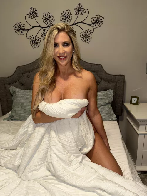 Crawling in… by Vivid_Parts_72