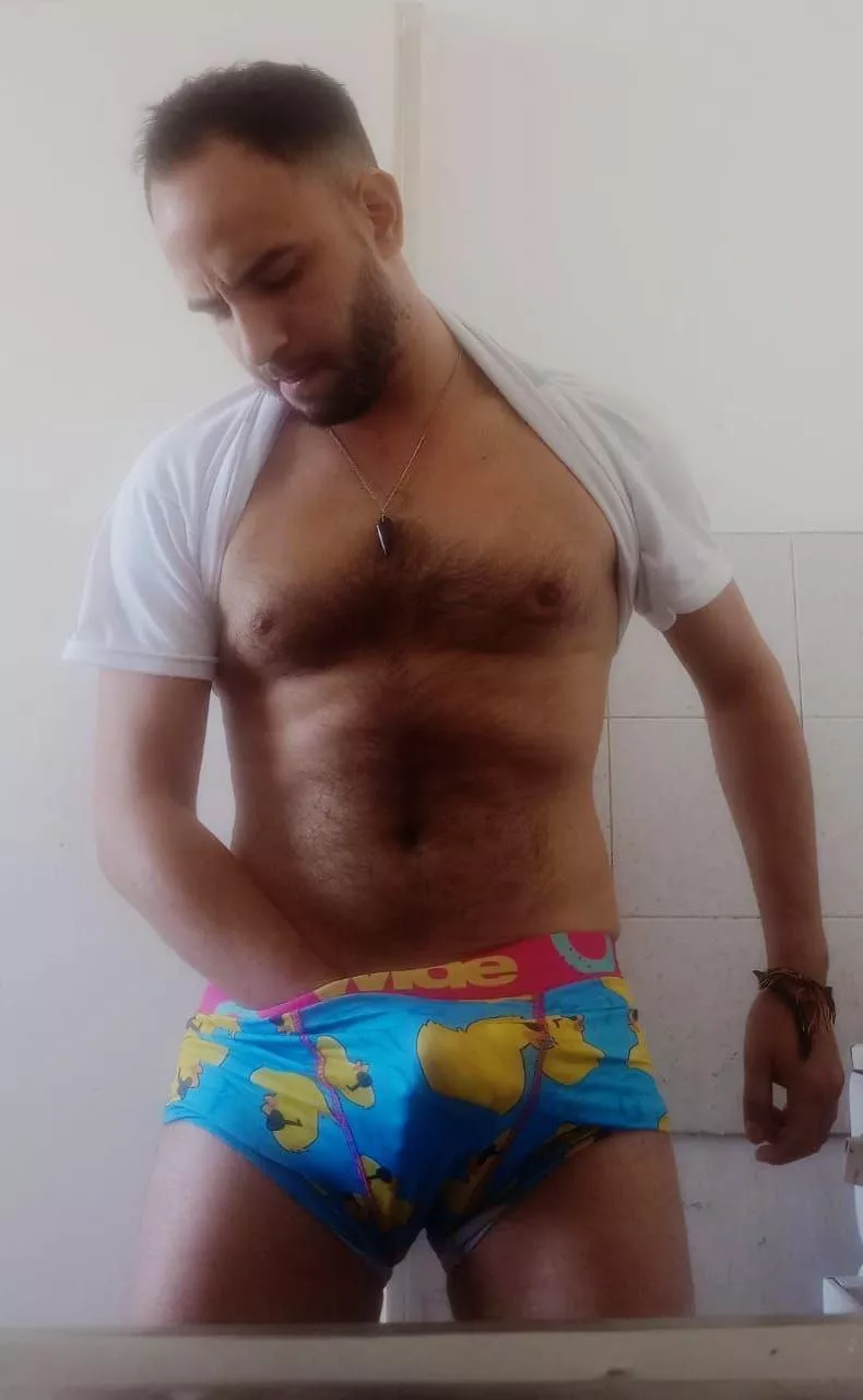 Do you like my new boxers? 🦆🦆🦆 posted by Outside_Time2645