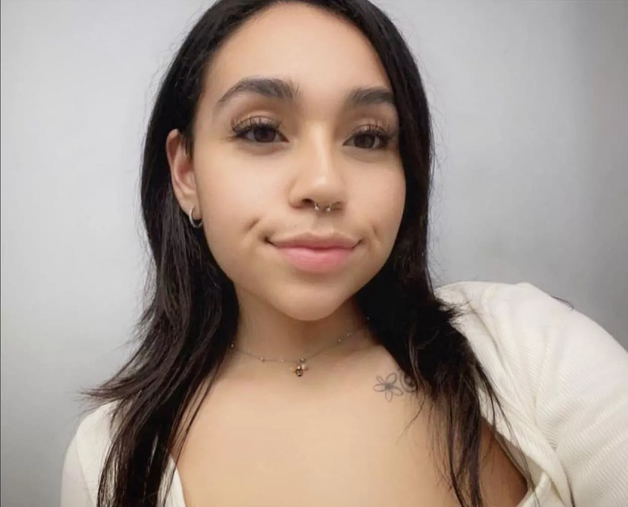 Just reminding you that the best brunettes are the latina ones posted by xxchloexoxo