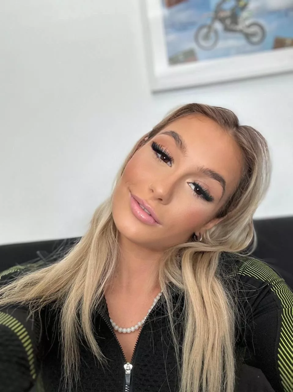 We can be classy while at home right? posted by expiffupieszr