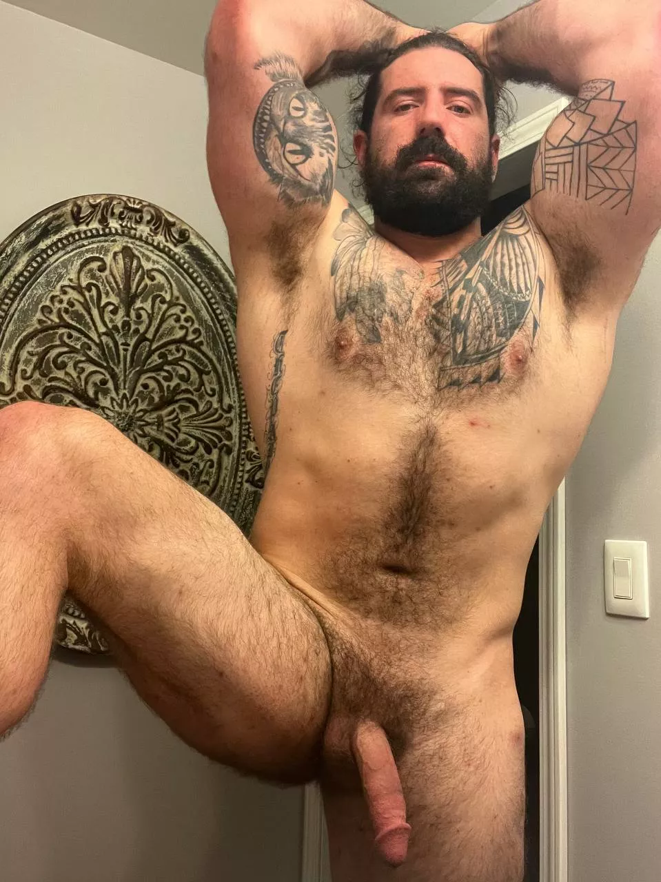 Horny after coming back from the gym posted by dylanmarkss