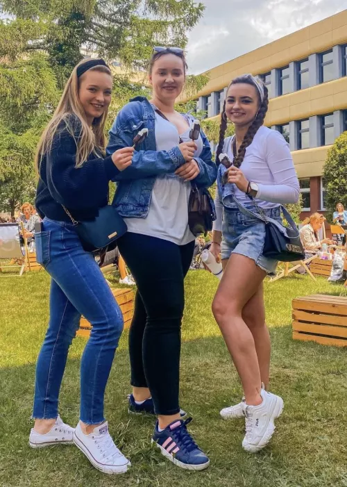 Ice cream by AvocadoPants633