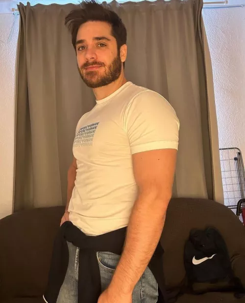 One day at a time by DanielAihie