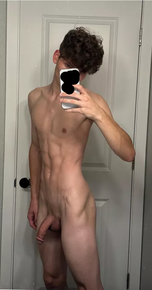 Probably gonna hate myself for posting these someday but oh well😅 by cole_sybg99