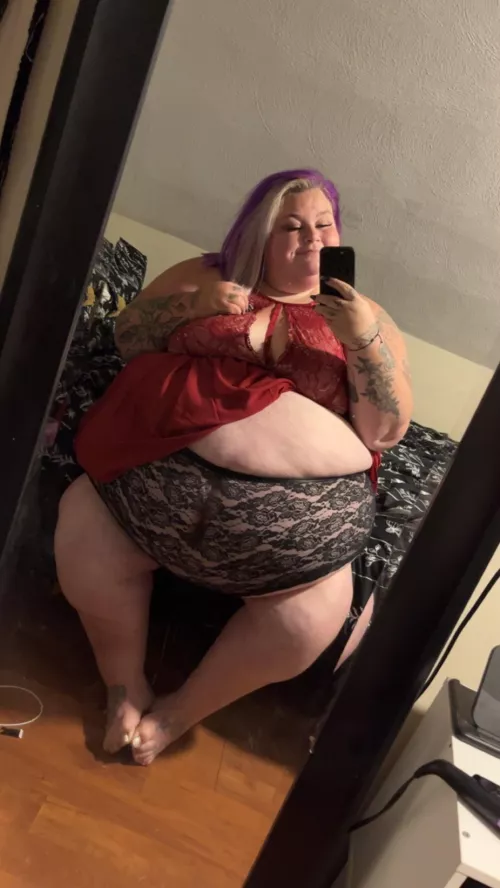 The cutest piggy dressed in lace… by Superplus_x