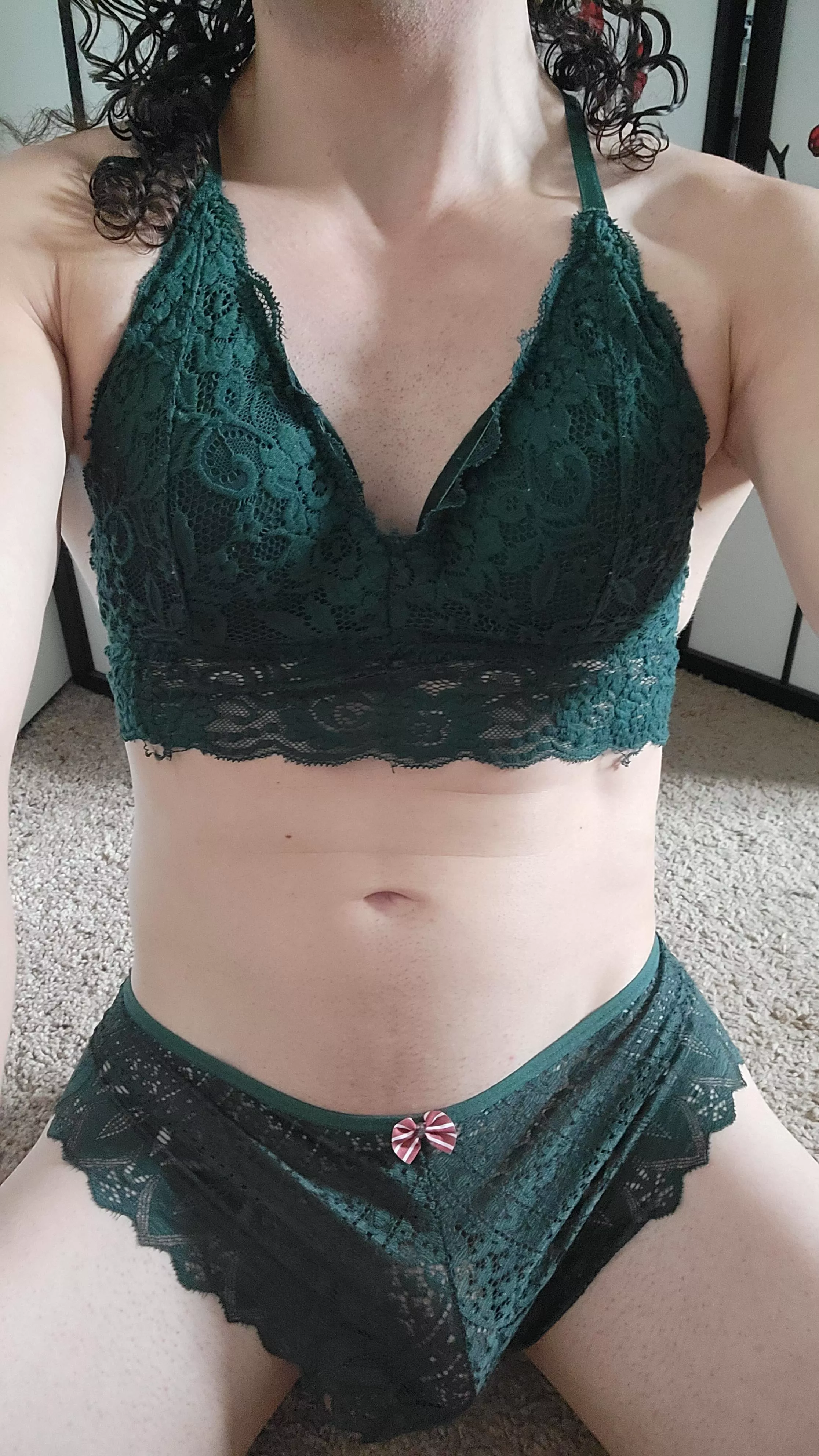 Wanna play with my bulge?? posted by KendraCutie90