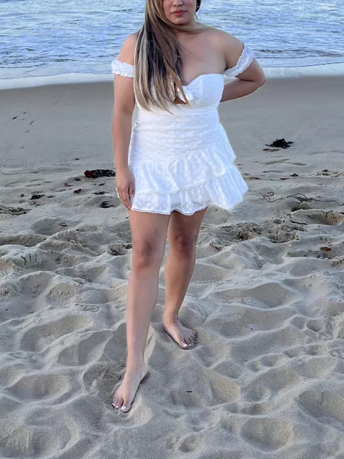 White dress by short69stack