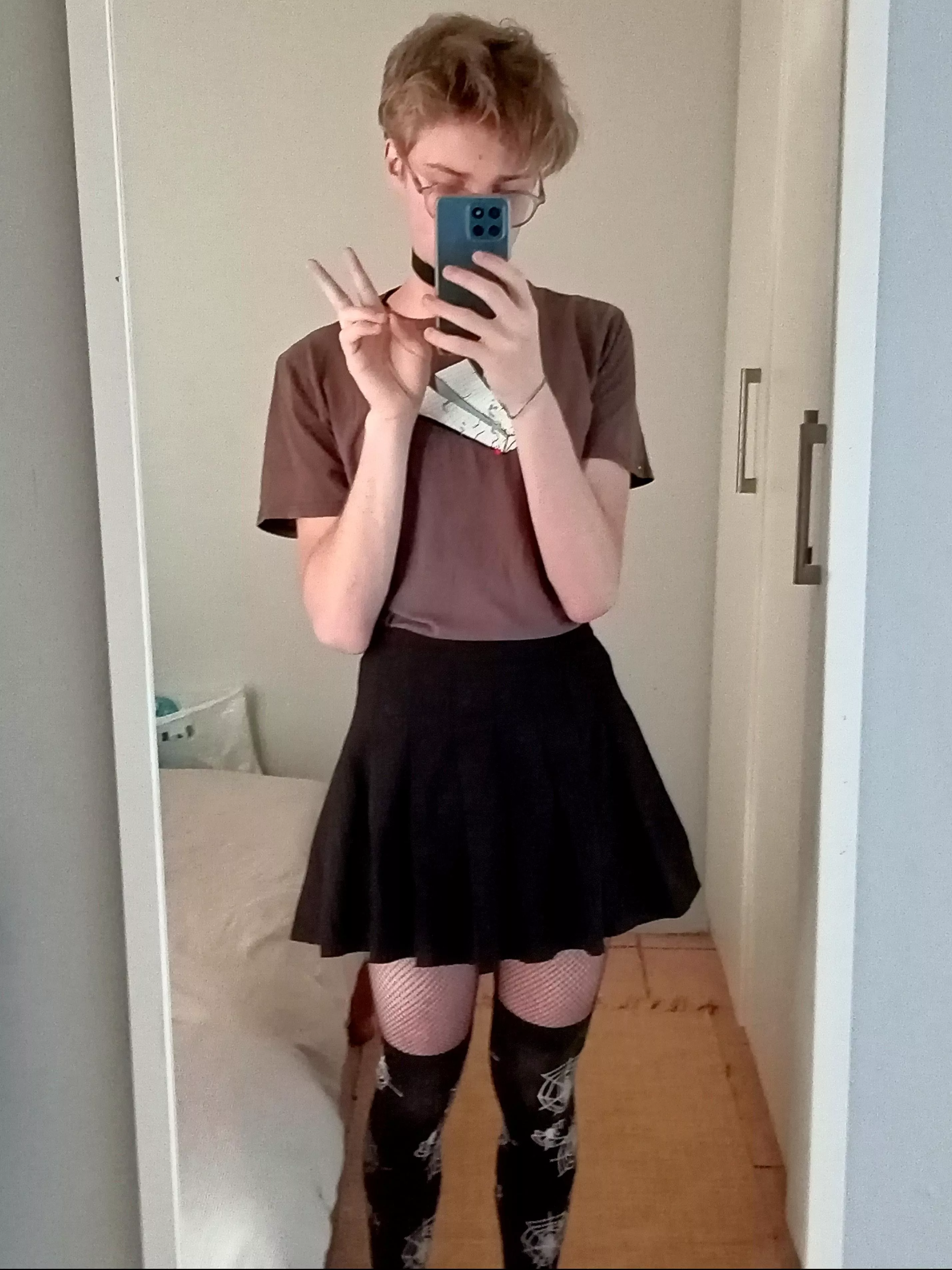 Am I cute? posted by Some_anon_femboy