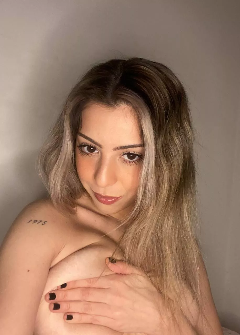 can i use you hand to my bra for a moment posted by deliciousme9123