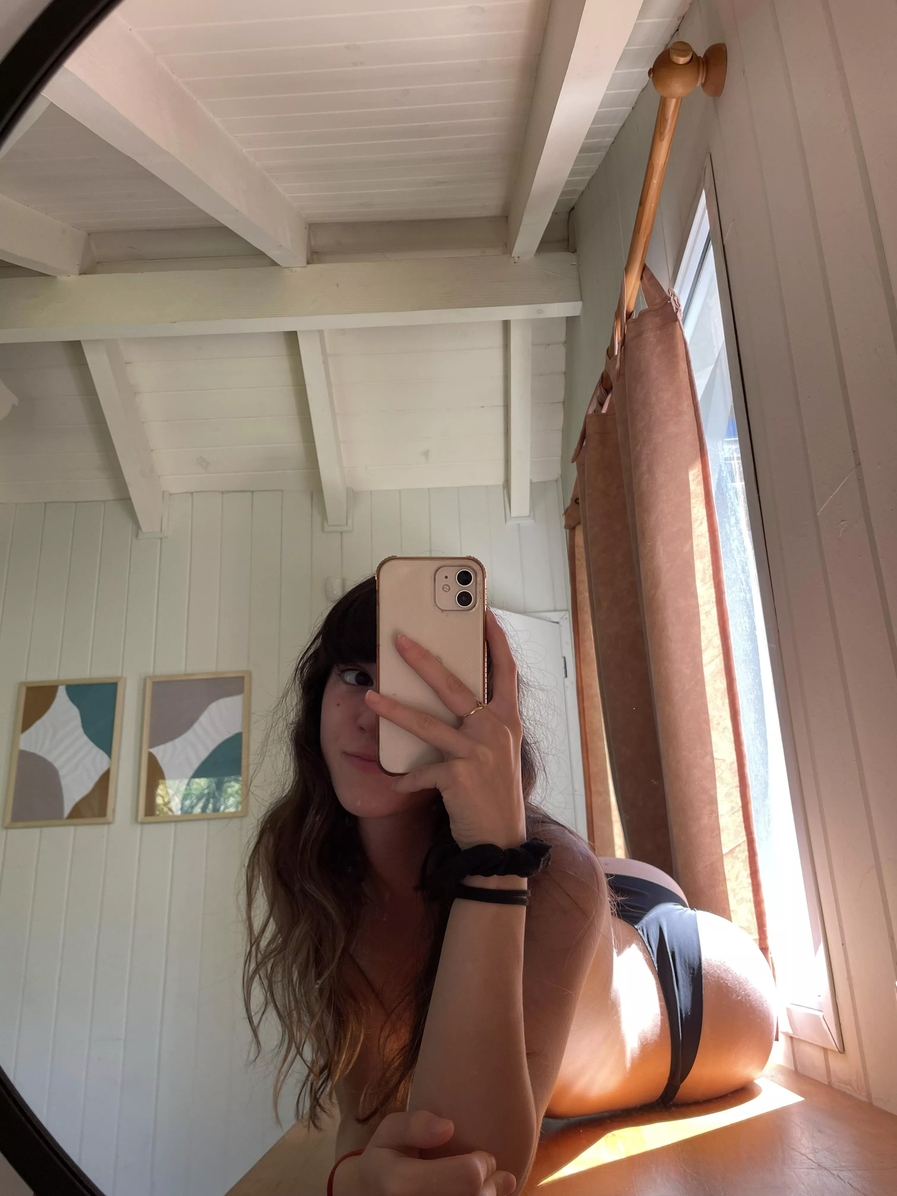 Come to me and take my pretty booty posted by Elsie_AF