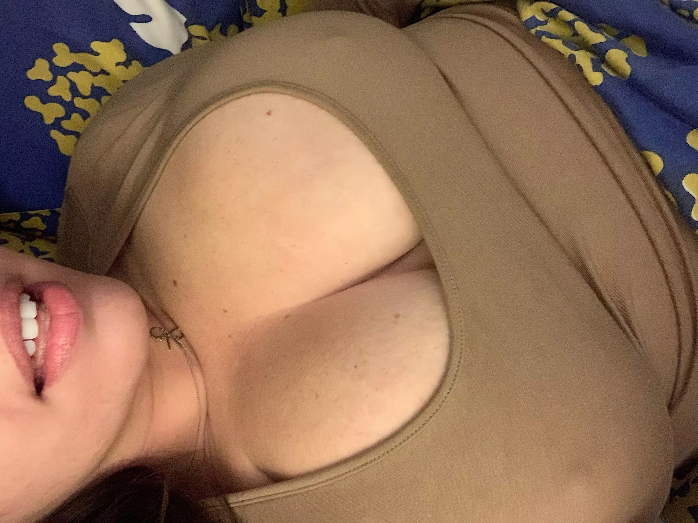 Home alone a[f]ter a night out…what to do next…🤔 posted by Dizzy-Cabinet-5414