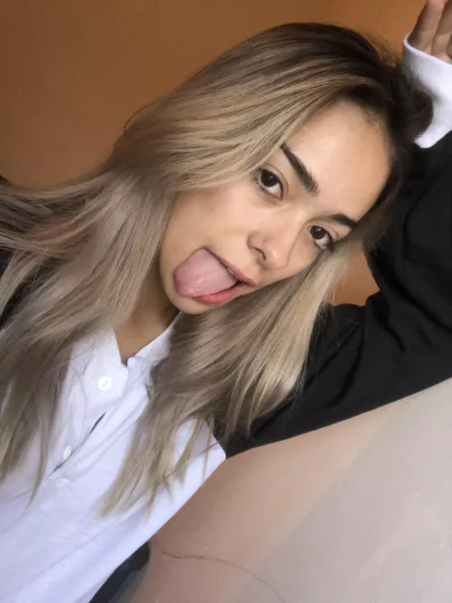 I should probably bleach my overgrown roots by LimiteSenator