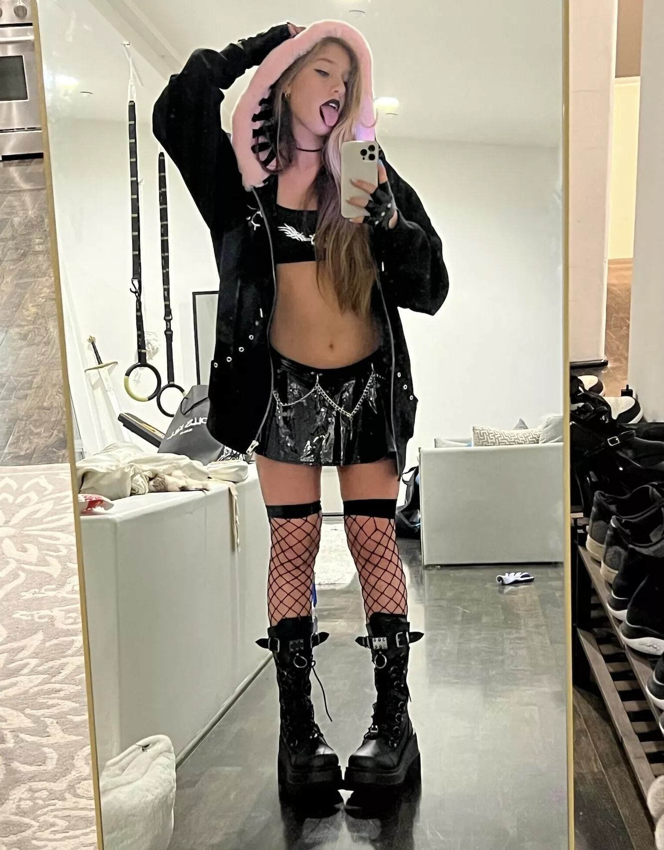 I'm keeping my boots on while we fuck posted by constitutekisses