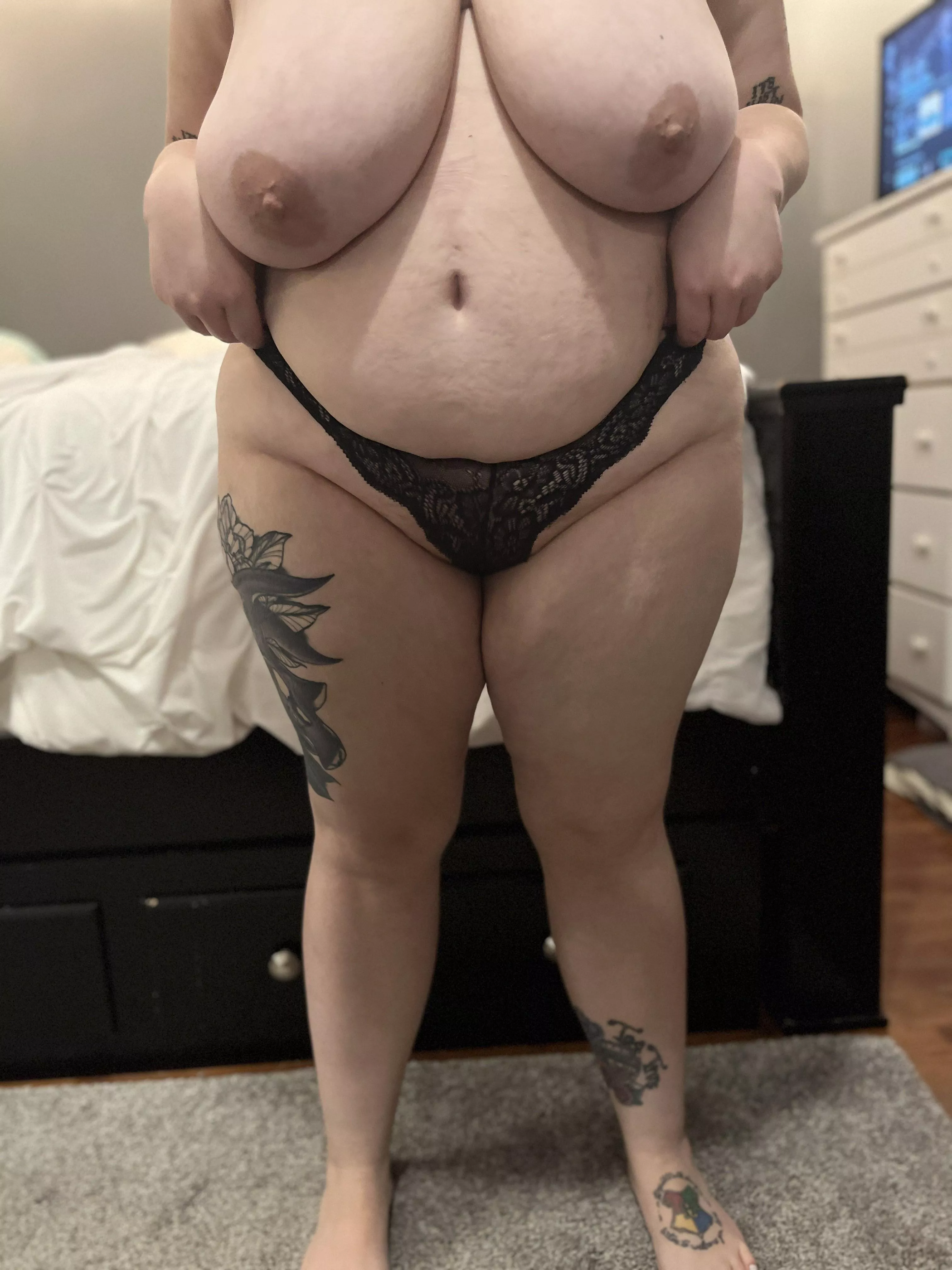 Let me choke you with my thighs posted by Ladytrilia