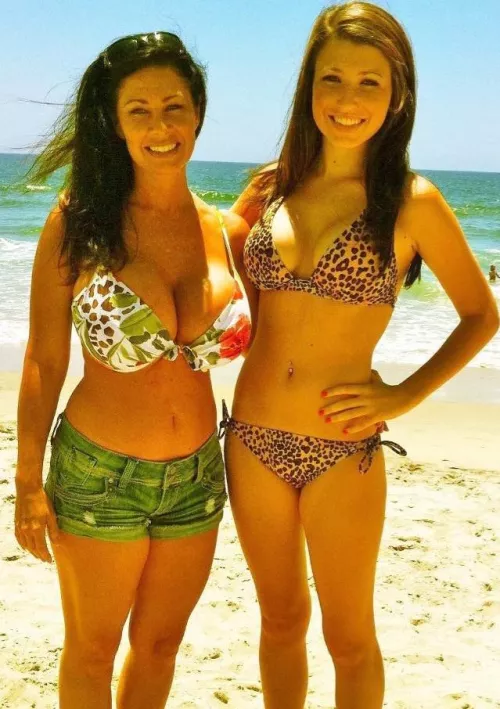 Massive milf tits, or petite and perky? by my_dirtydirty