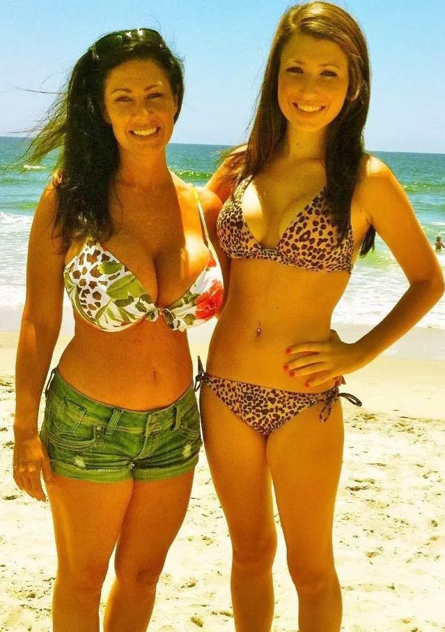 Massive milf tits, or petite and perky? posted by my_dirtydirty