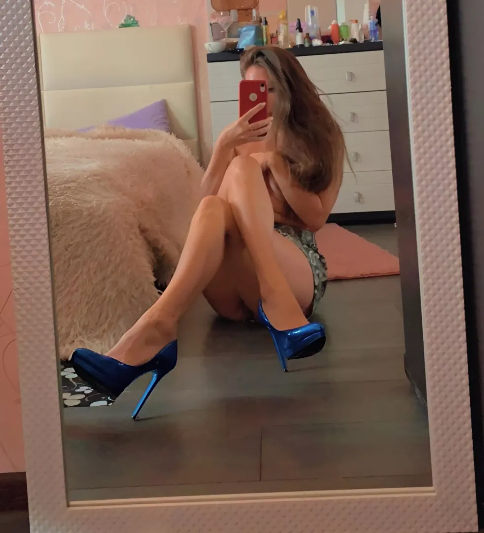 My favorite shoes f by Historica777
