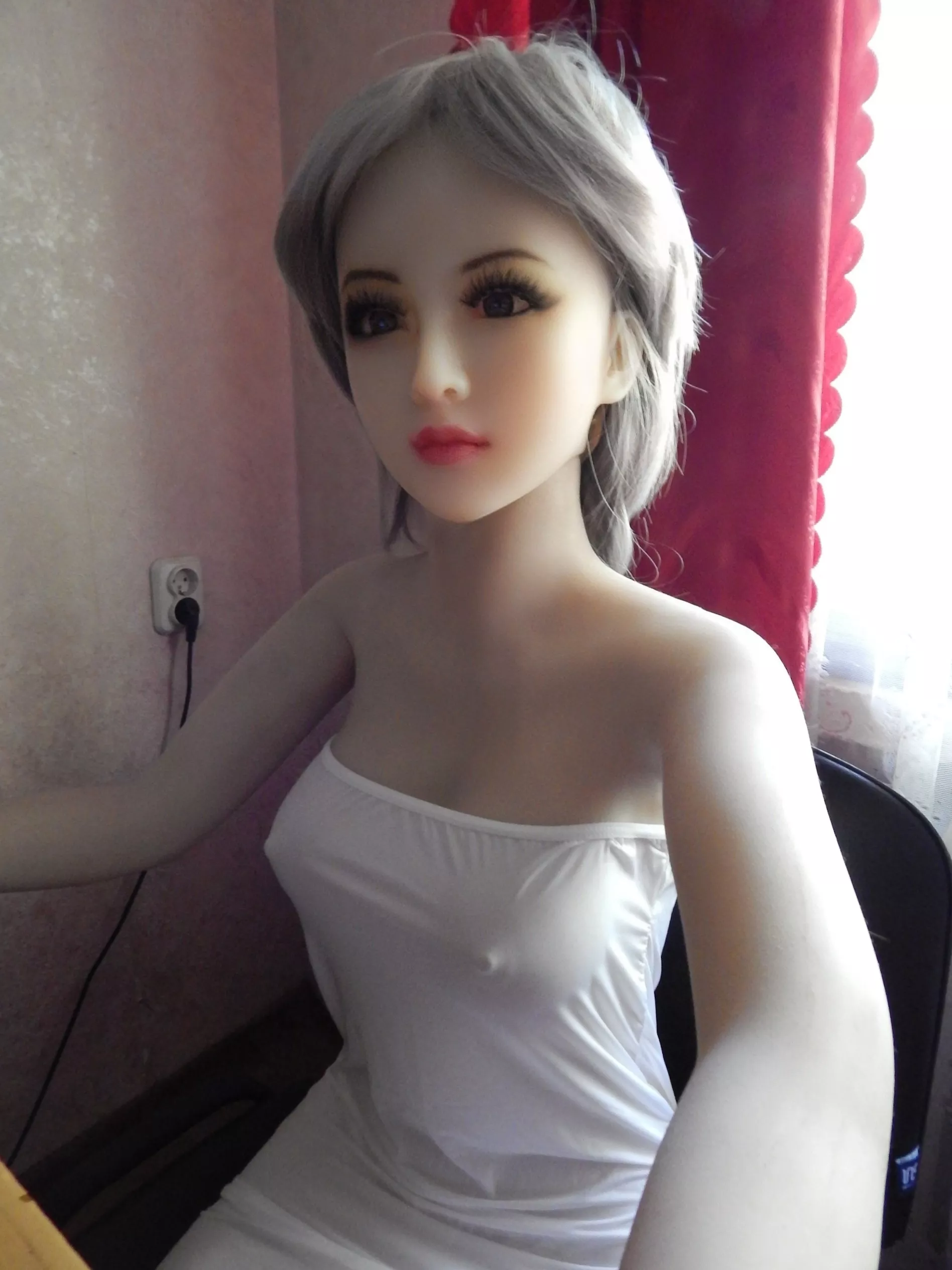 Nomi has online meeting with co-workers. posted by Jonny_Unnamed