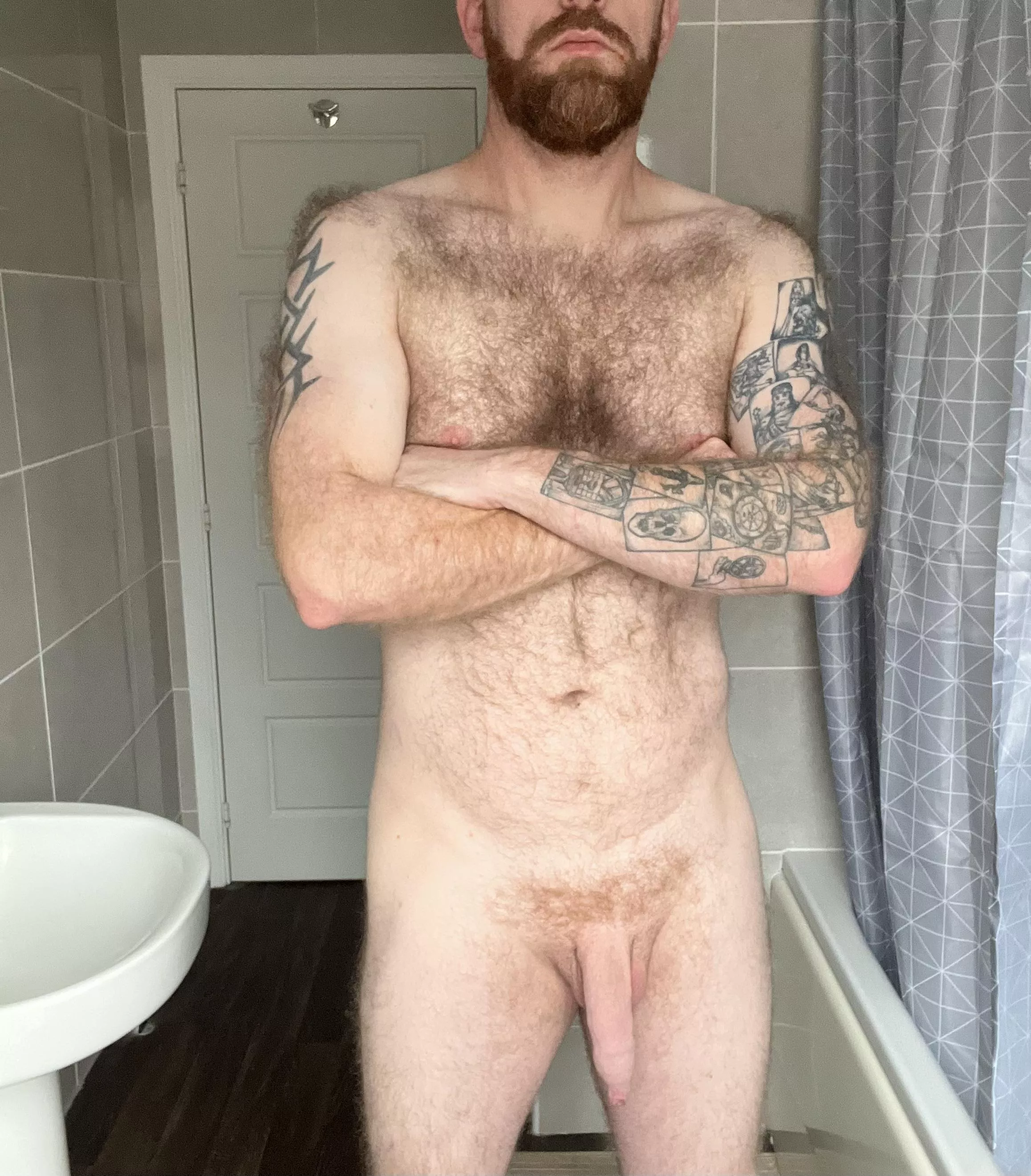 Redhead! Hairy! Naked! posted by gbrad1983
