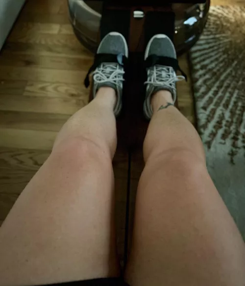 Rowing is my (f)avorite cardio. What about you? by JennysFeetFun