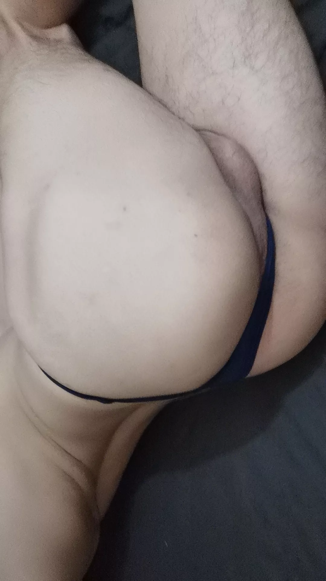 Take a bite (23) posted by Venus_Lover