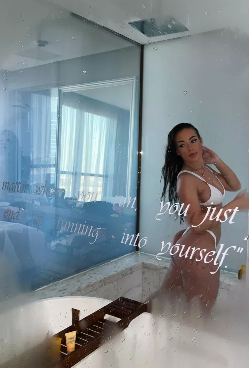 You looking at the writing or my ass? by KristynaV9