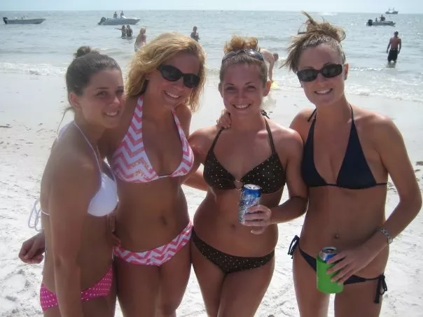 [4] whose cumming back with you? posted by kiktotallyfun719