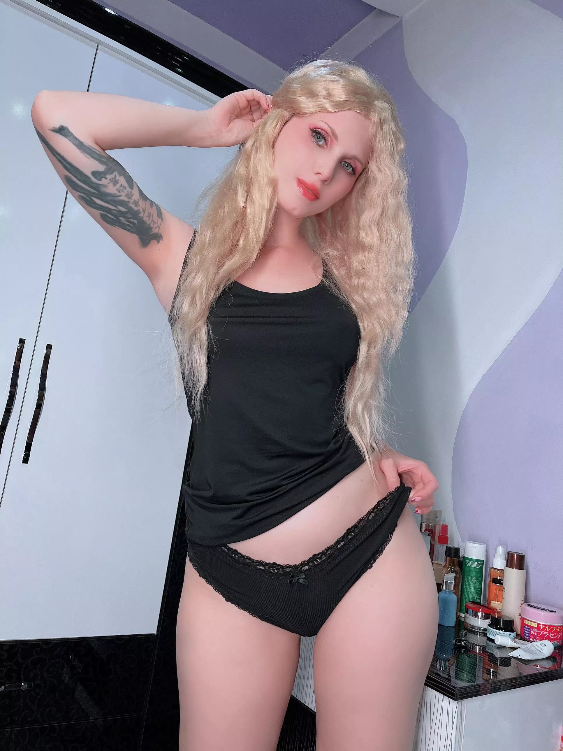 Black always favorite posted by peppy_cos