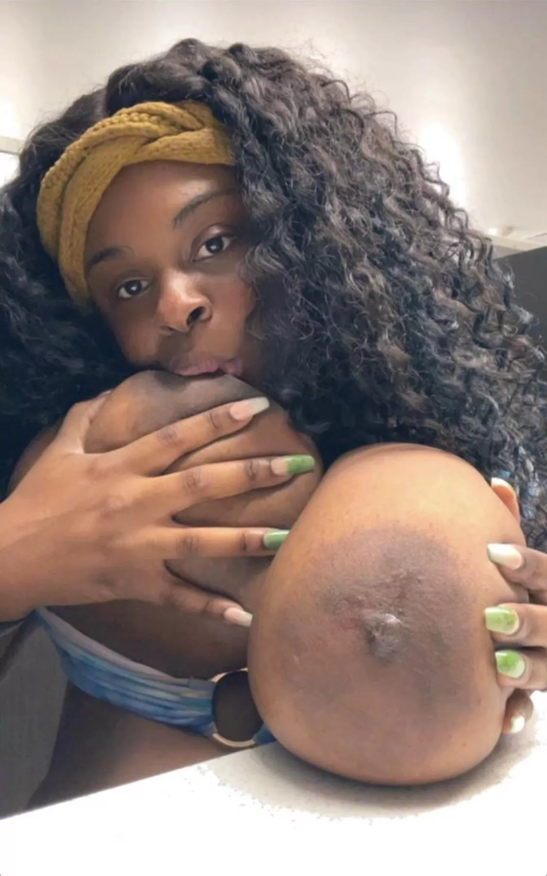 Can you guess the size ?🍫 posted by Total-Leadership927