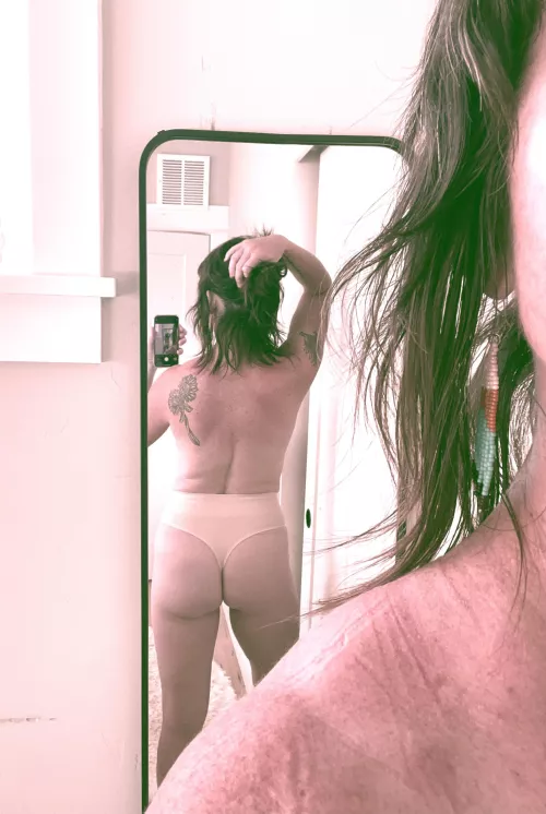 f(51) Mature MILFs always want to have fun! by One_Sexy_Nymph