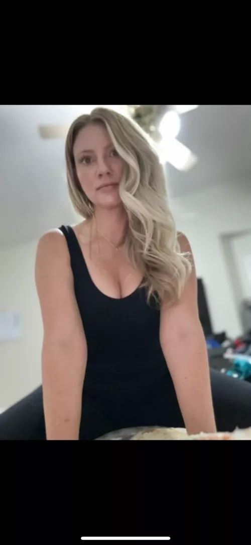 Is this a good look for me? by Whitegirlmagic11