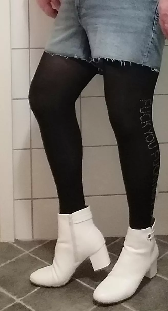 my heels posted by kj1969elvis